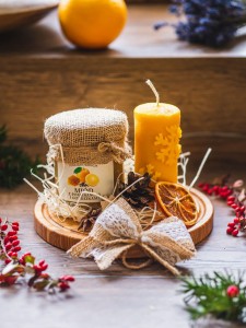 Zestaw miód smakowy ze świecą w celofanie