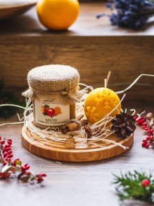 Zestaw miód smakowy ze świecą w celofanie