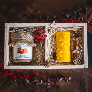 Zestaw miód smakowy ze świecą w skrzynce
